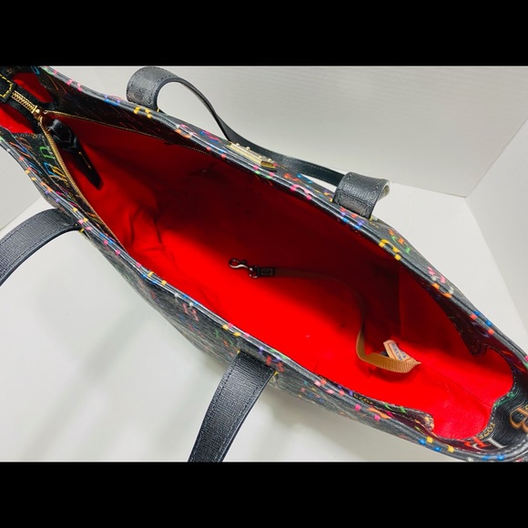 DOONEY & BOURKE BLACK LOGO TOTE BAG WITH ZIPPER MATCHING COIN PURSE WRISTLET - Picture 6 of 11